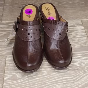 5/ $25 Brown leather clog mules